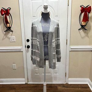 Senna Sage Gray and White Sweater